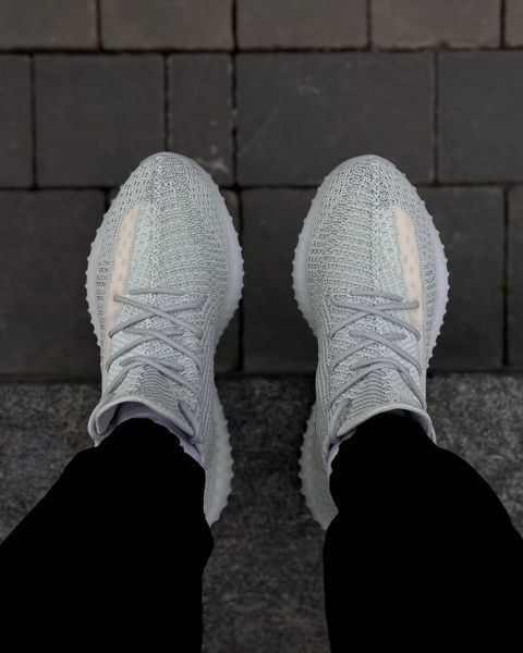Кросівки чоловічі Yeezy Boost 350 izi-013 фото