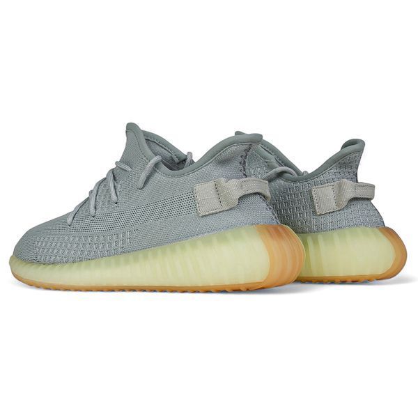 Кросівки чоловічі Yeezy Boost 350 izi-03 фото