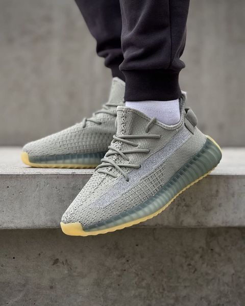 Кросівки чоловічі Yeezy Boost 350 izi-021 фото
