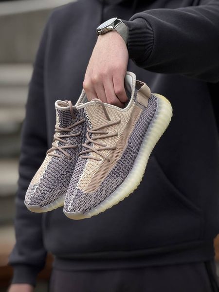 Кросівки чоловічі Yeezy Boost 350 izi-023 фото