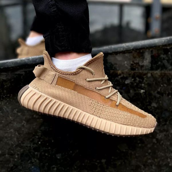 Кросівки чоловічі Yeezy Boost 350 izi-07 фото