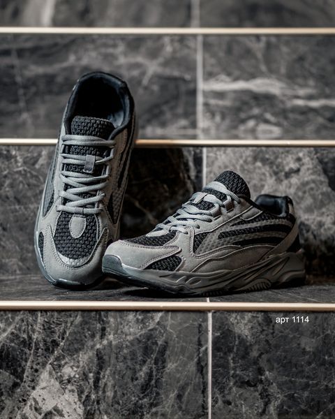 Кросівки чоловічі 700v2 K-089 фото
